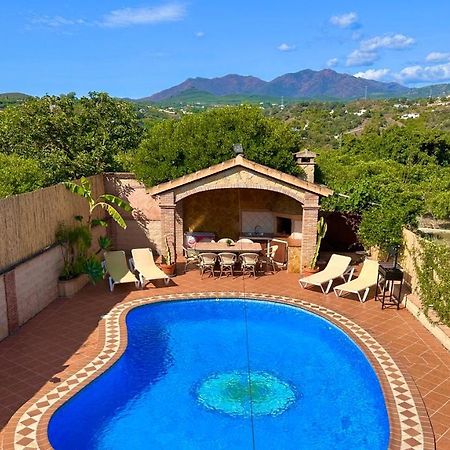 Chalet El Parral - Piscina Y Sala De Cine 马拉加 外观 照片