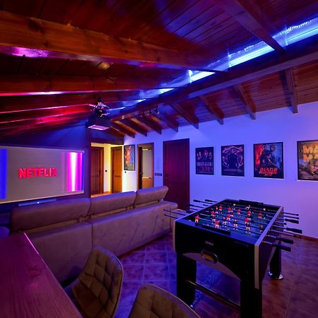 Chalet El Parral - Piscina Y Sala De Cine 马拉加 外观 照片