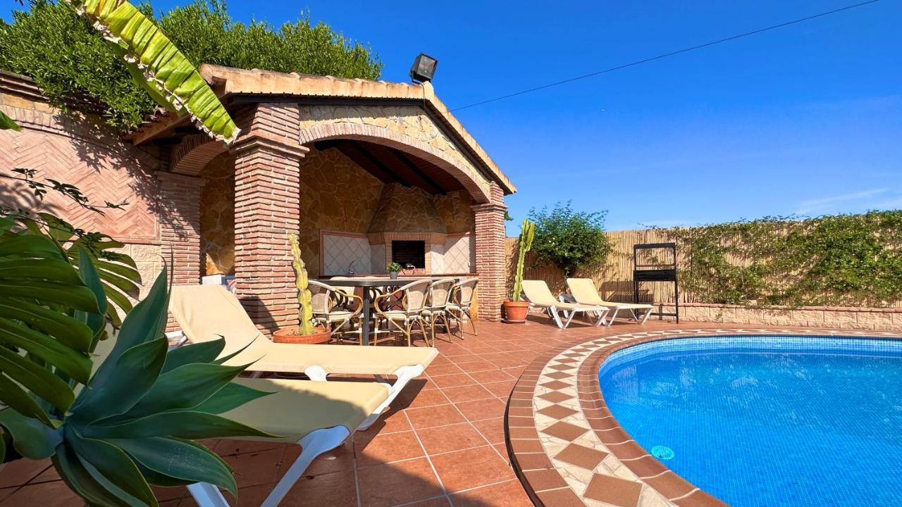 Chalet El Parral - Piscina Y Sala De Cine 马拉加 外观 照片