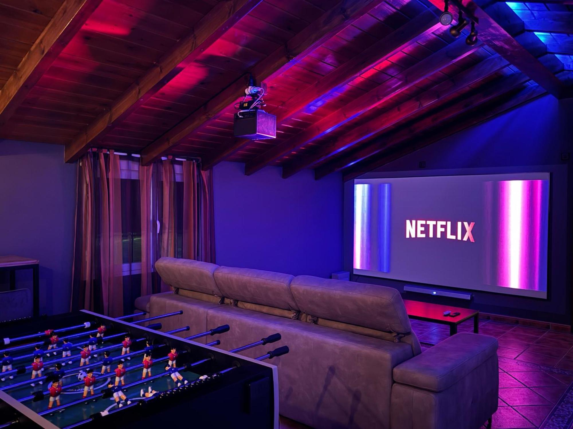 Chalet El Parral - Piscina Y Sala De Cine 马拉加 外观 照片